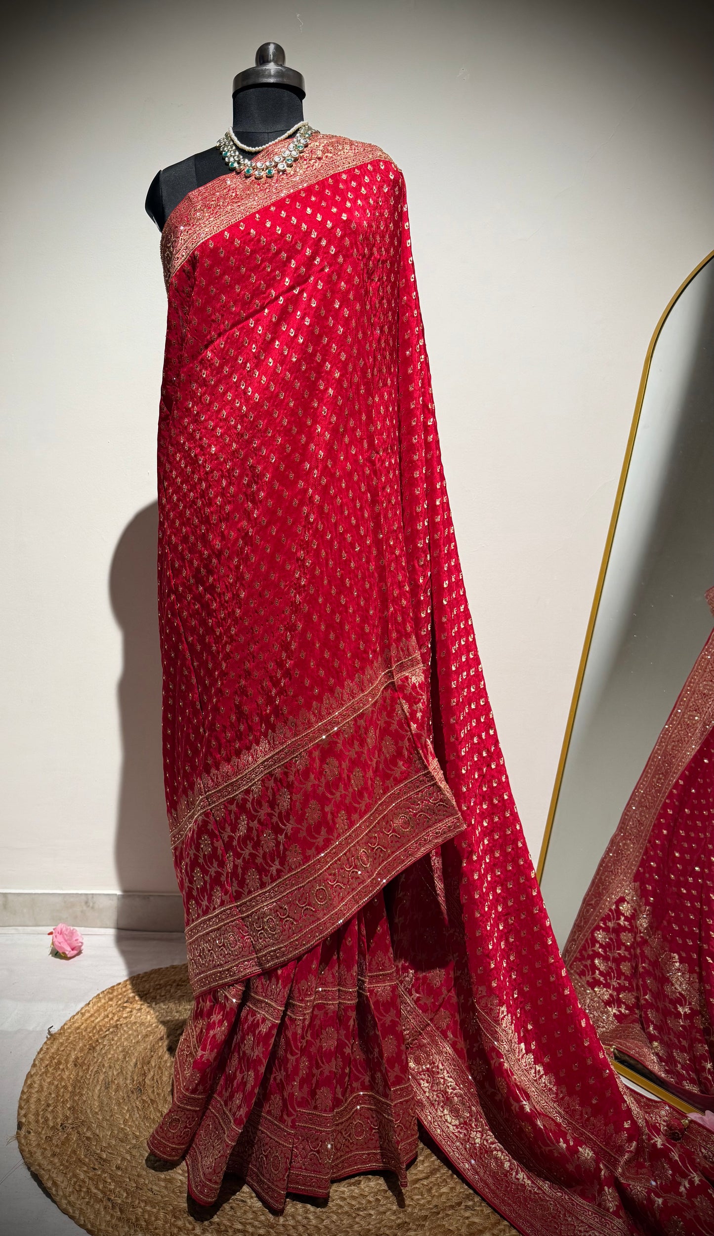 GULRANI – Royal Banarasi Silk Saree (Bridal Red)