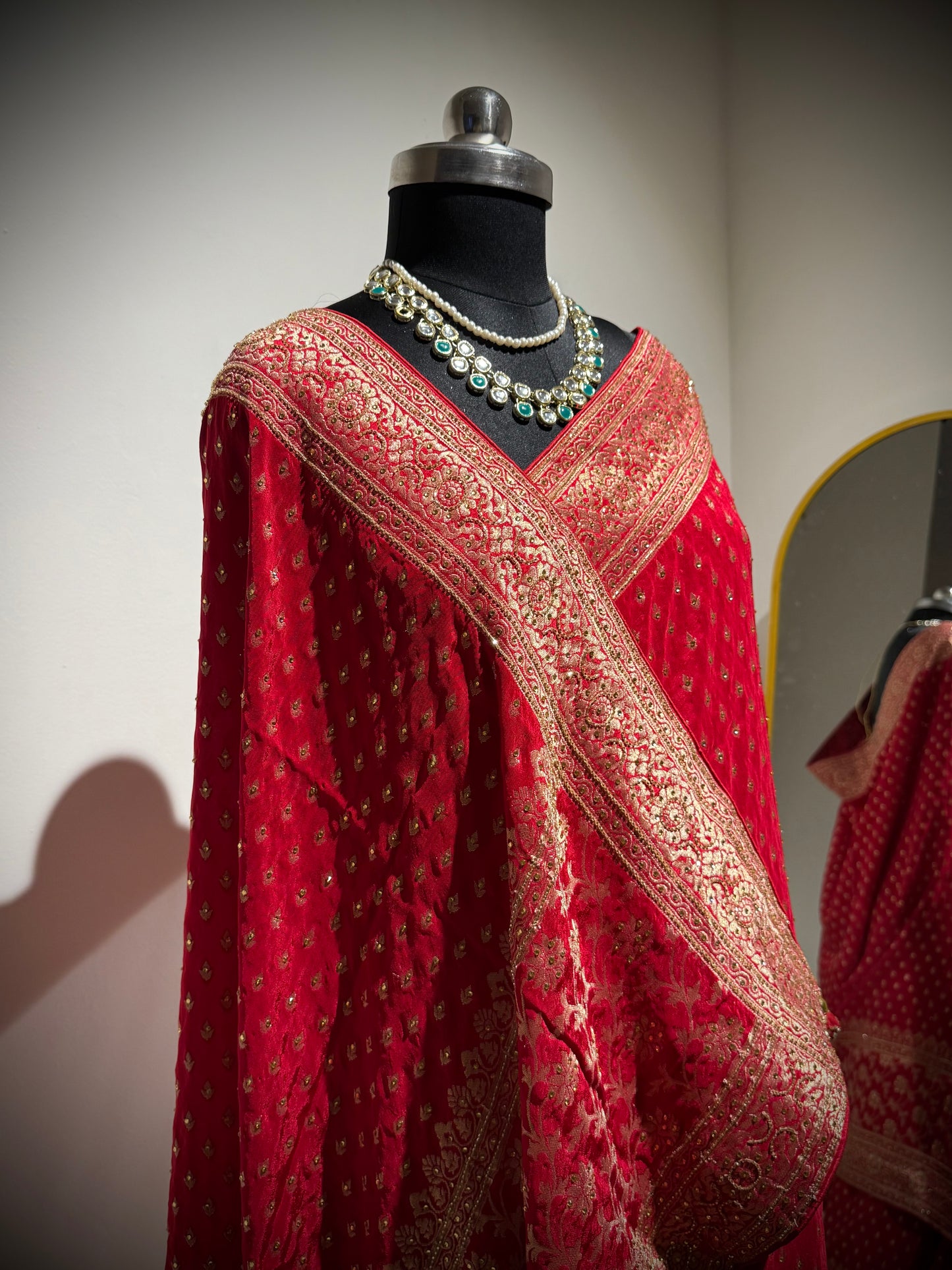 GULRANI – Royal Banarasi Silk Saree (Bridal Red)